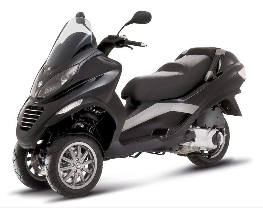 Мотоцикл Piaggio MP3 250 2012
