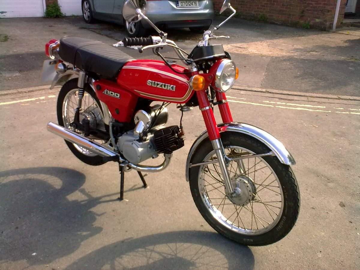 Мотоцикл Suzuki A 100 1966