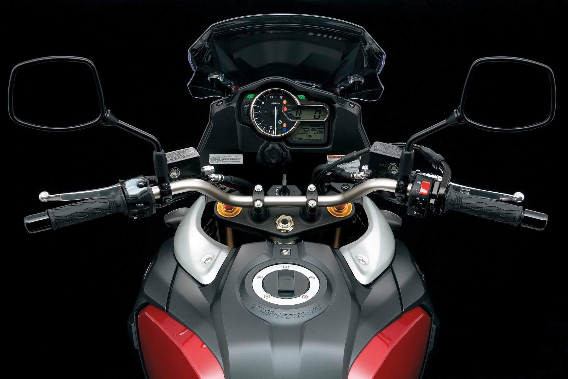 Мотоцикл Suzuki DL 1000 V-Strom 2014 фото