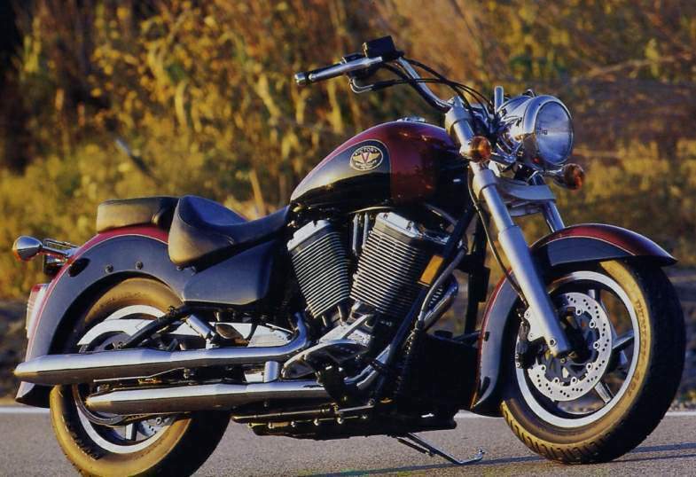 Мотоцикл Victory V92 Cruiser 2000