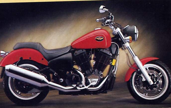 Мотоцикл Victory V92 Sport Cruiser 2000