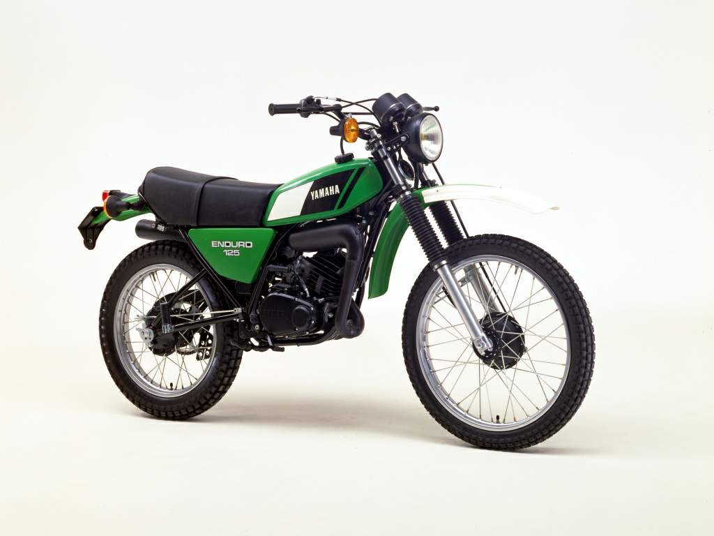 Мотоцикл Yamaha DT 125 1979 фото