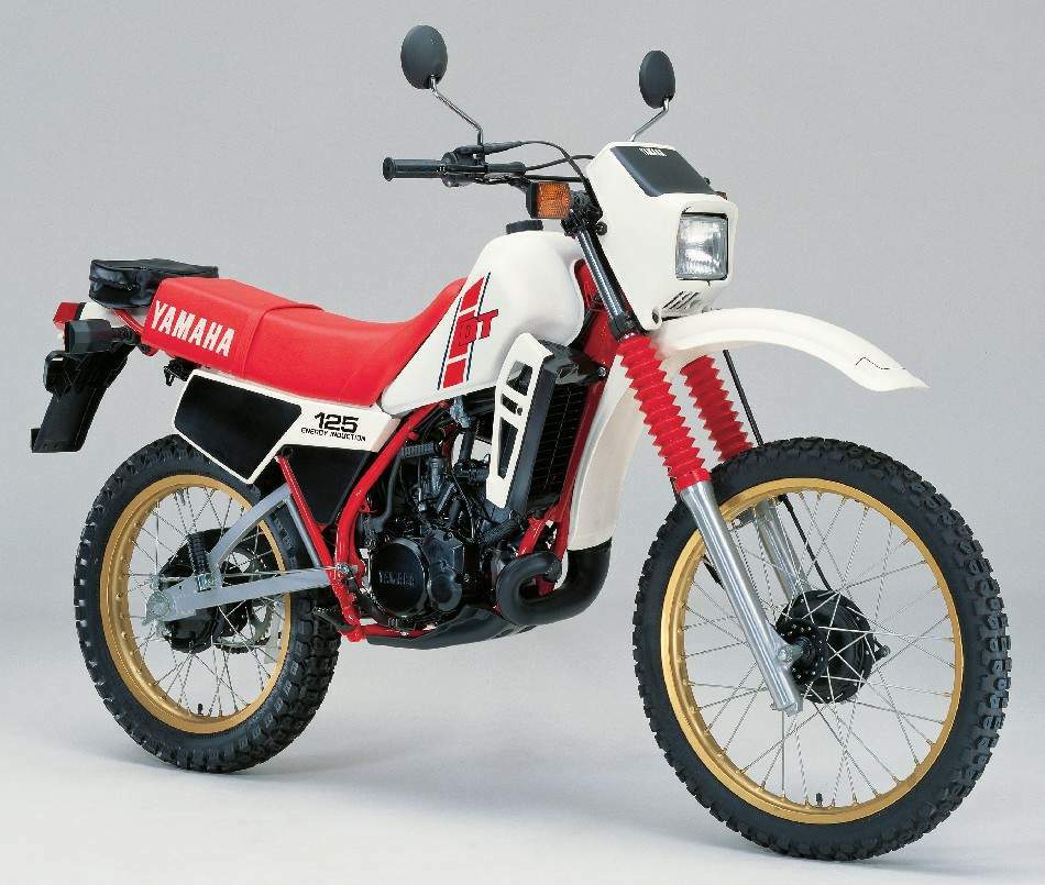 Мотоцикл Yamaha DT 125 1982 фото