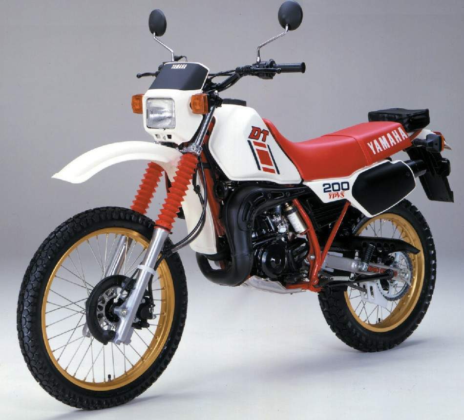 Мотоцикл Yamaha DT 200R 1984