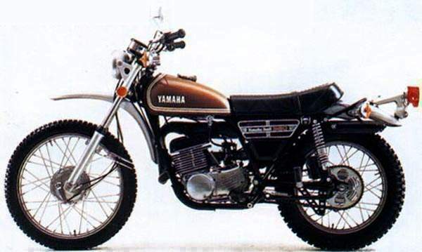 Мотоцикл Yamaha DT 360 1972 фото