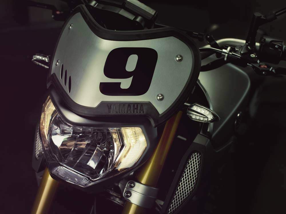 Мотоцикл Yamaha Yamaha MT-09 Street Tracker 2014 2014