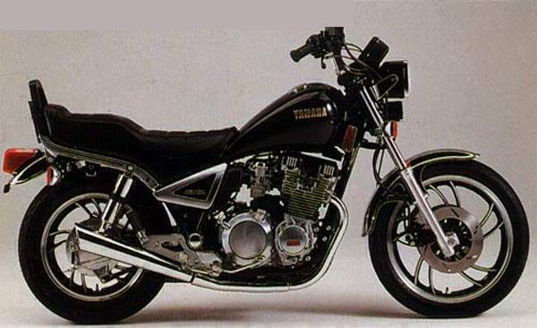 Фотография мотоцикла Yamaha XJ 750X Maxim 1982