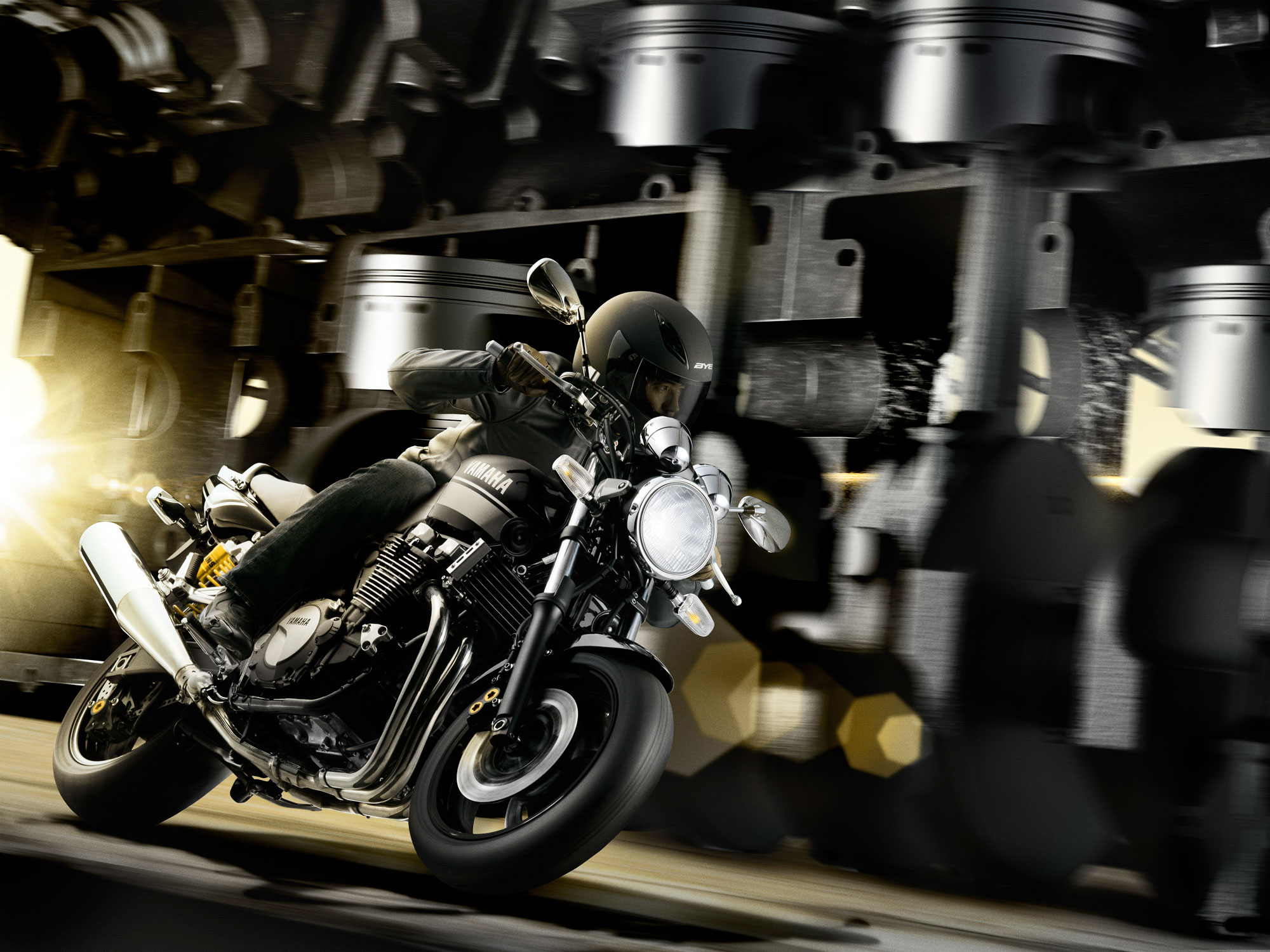 Мотоцикл Yamaha XJR 1300 2012