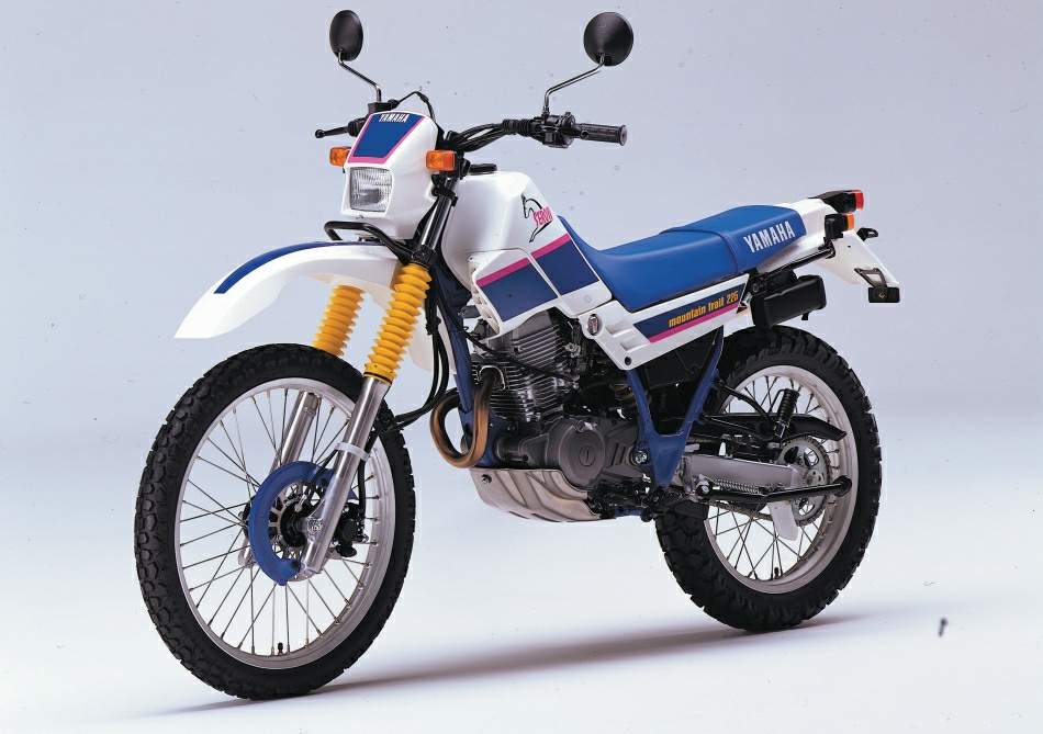 Мотоцикл Yamaha XT 225 Serow 1986