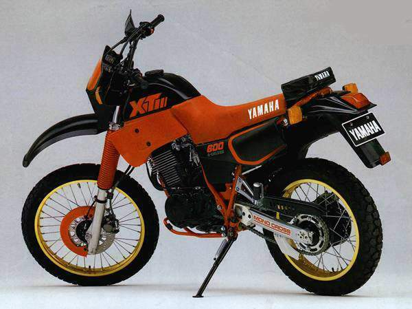 Мотоцикл Yamaha XT 600 1987