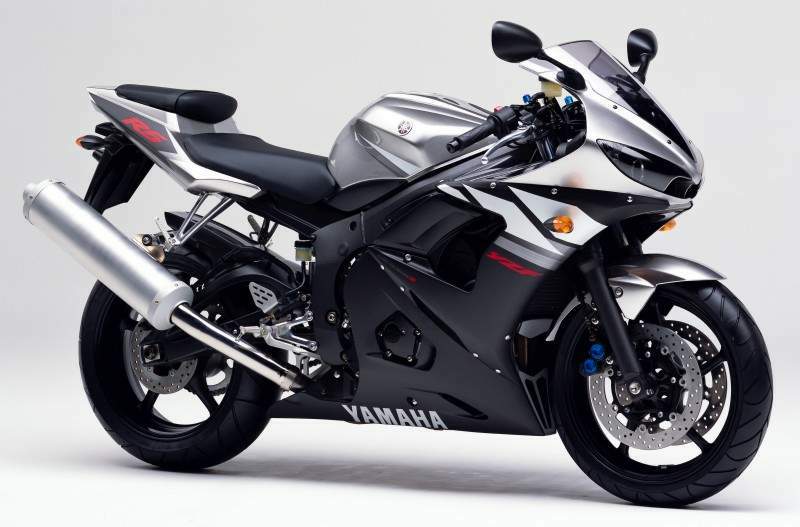 Мотоцикл Yamaha YZF-600 R6 2003