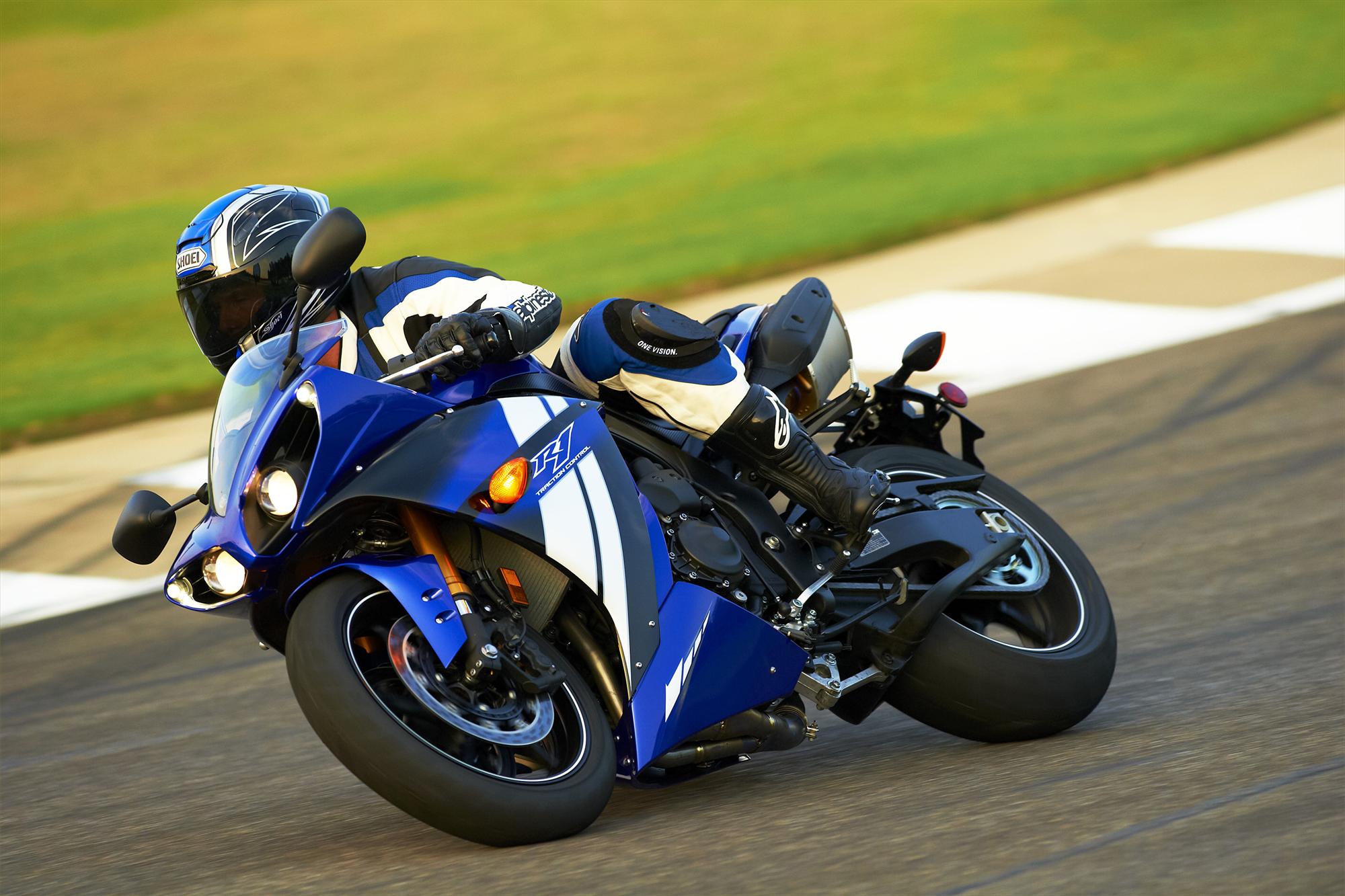 РњРѕС‚РѕС†РёРєР» Yamaha r1