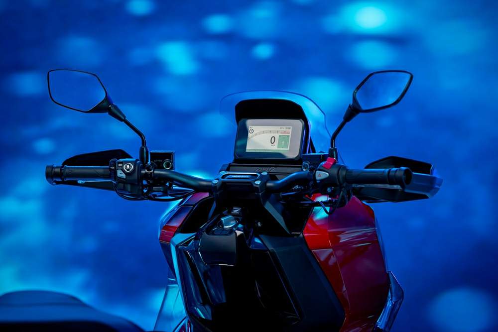 Мотоцикл Honda ADV 350 2025 фото