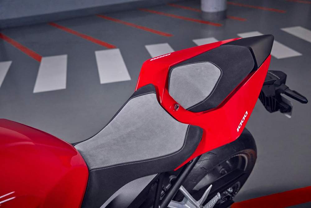 Мотоцикл Honda CB 1000 Hornet 2025 фото