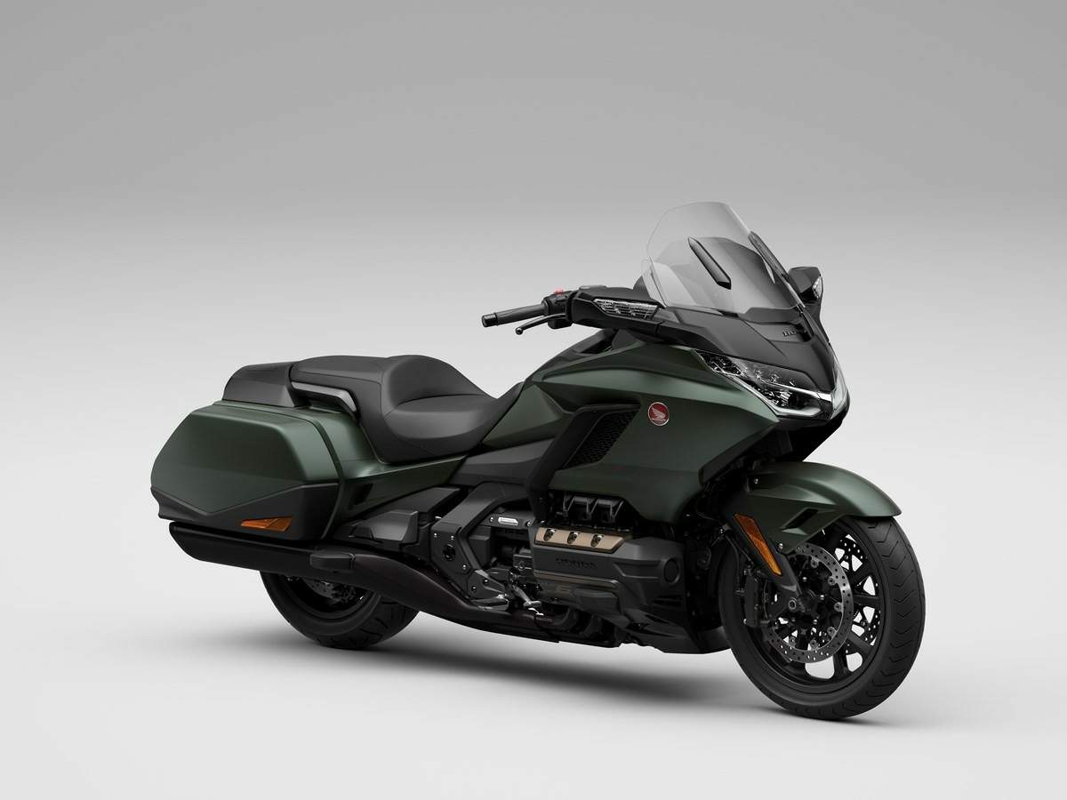 Мотоцикл Honda GL 1800 Gold Wing Tour 2024 фото